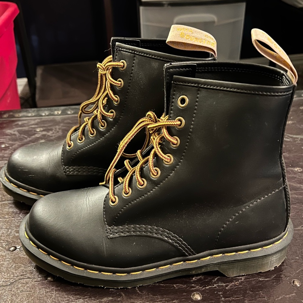 Dr. Martens 1460 Felix Boots